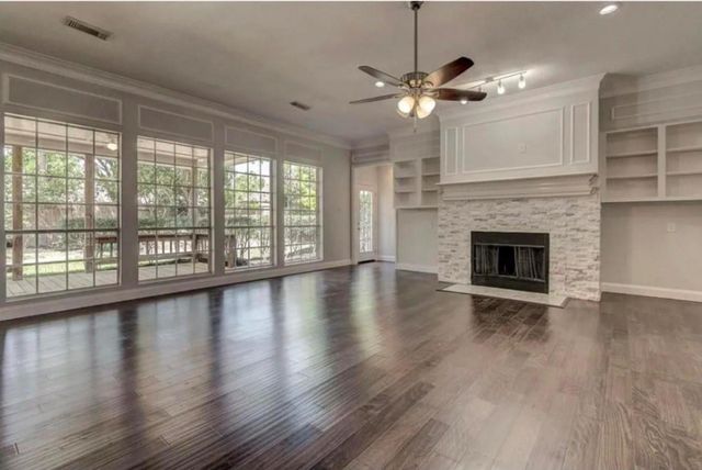 2606 S Strathford Lane, Houston, TX 77345