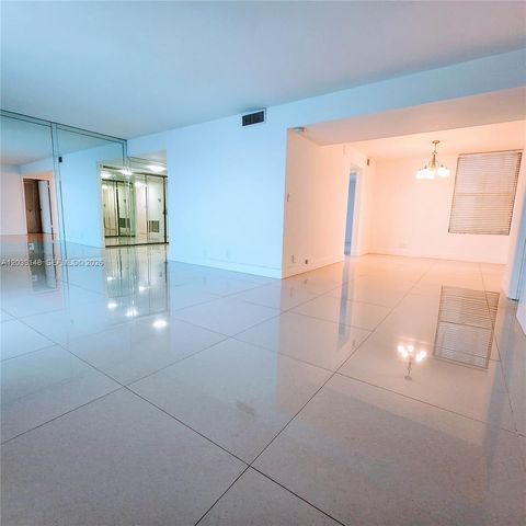 18181 NE 31st Ct 1910, Aventura, FL 33160
