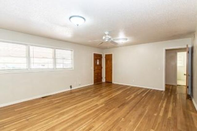 3801 26th Street, Lubbock, TX 79410