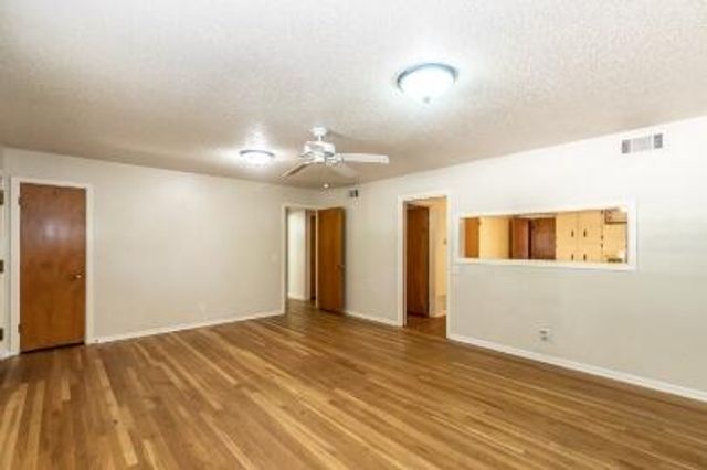 3801 26th Street, Lubbock, TX 79410