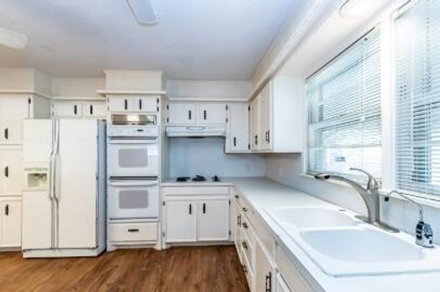 3801 26th Street, Lubbock, TX 79410