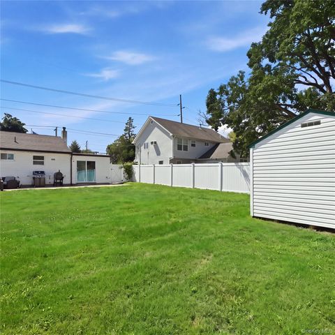 1363 Manatuck Boulevard, Bay Shore, NY 11706