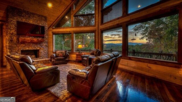 348 Lookout Trail, Mineral Bluff, GA 30559