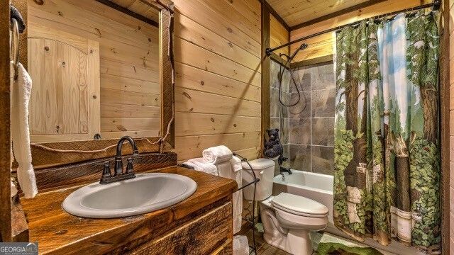 348 Lookout Trail, Mineral Bluff, GA 30559