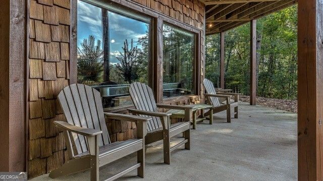 348 Lookout Trail, Mineral Bluff, GA 30559