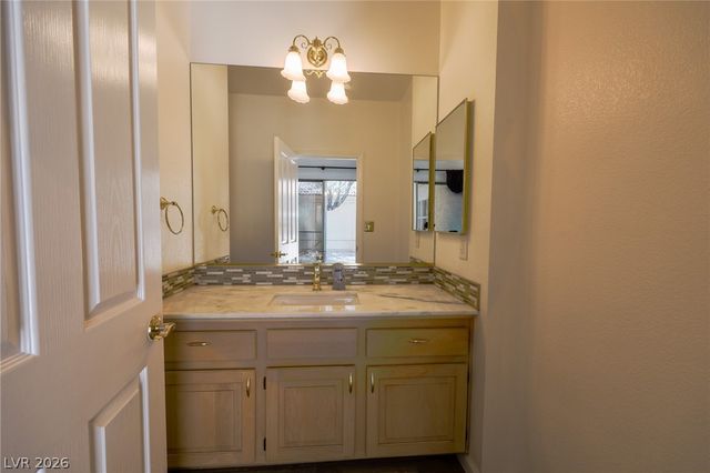 405 Mill Hollow Road, Las Vegas, NV 89107