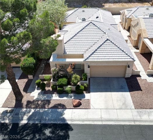 405 Mill Hollow Road, Las Vegas, NV 89107