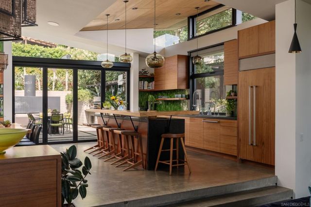 460 Palmitas St, Solana Beach, CA 92075