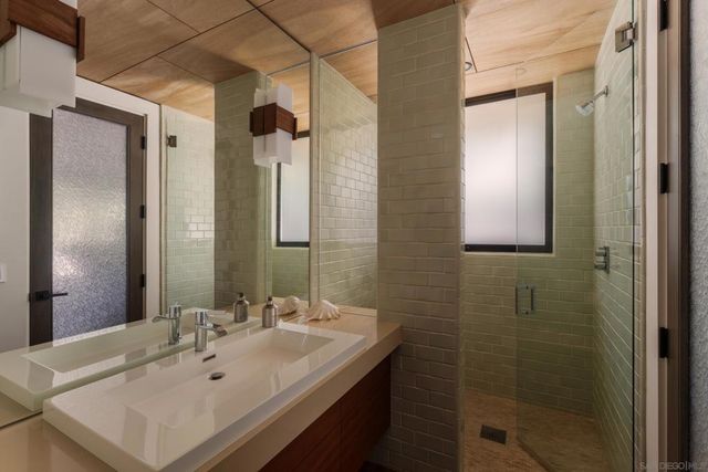460 Palmitas St, Solana Beach, CA 92075