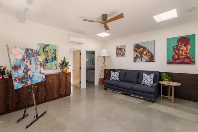 460 Palmitas St, Solana Beach, CA 92075