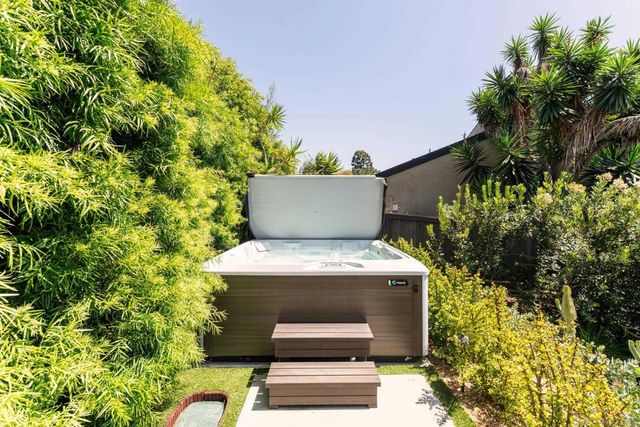 460 Palmitas St, Solana Beach, CA 92075