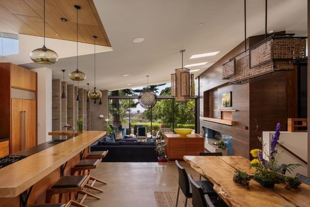 460 Palmitas St, Solana Beach, CA 92075