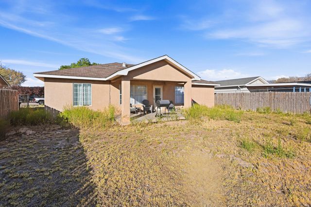 1121 Willow Court SE, Los Lunas, NM 87031