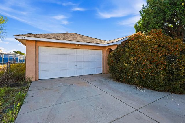 1121 Willow Court SE, Los Lunas, NM 87031