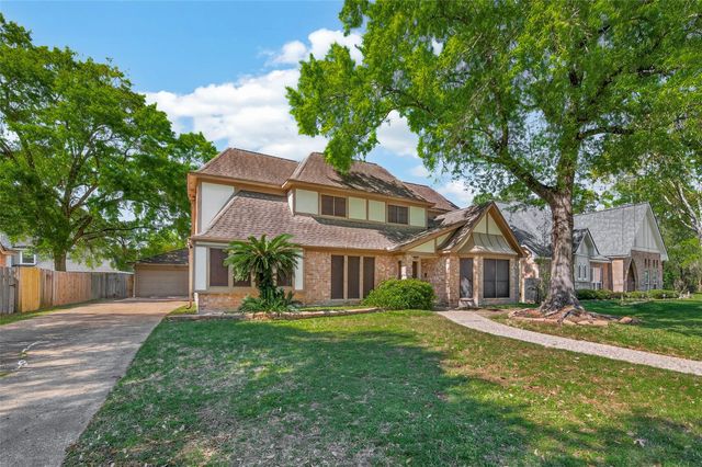 5323 Mulberry Grove Drive, Kingwood, TX 77345