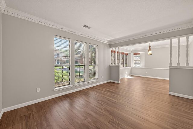 5323 Mulberry Grove Drive, Kingwood, TX 77345