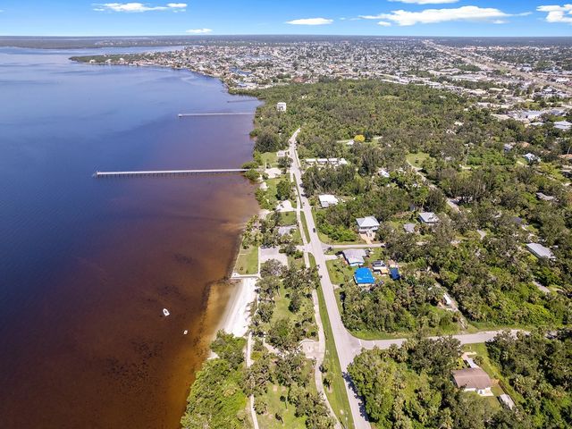 23019 SENECA AVENUE, Port Charlotte, FL 33980