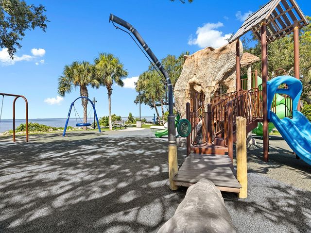23019 SENECA AVENUE, Port Charlotte, FL 33980