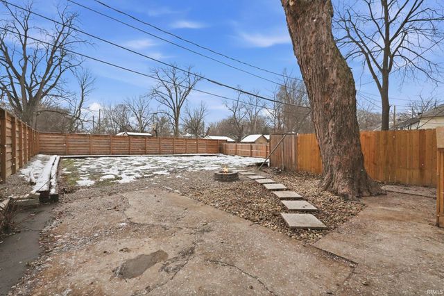 1213 W Wildwood Avenue, Fort Wayne, IN 46807