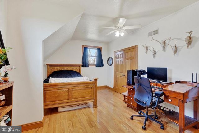 9185 HIGH ROCK RD, New Park, PA 17352