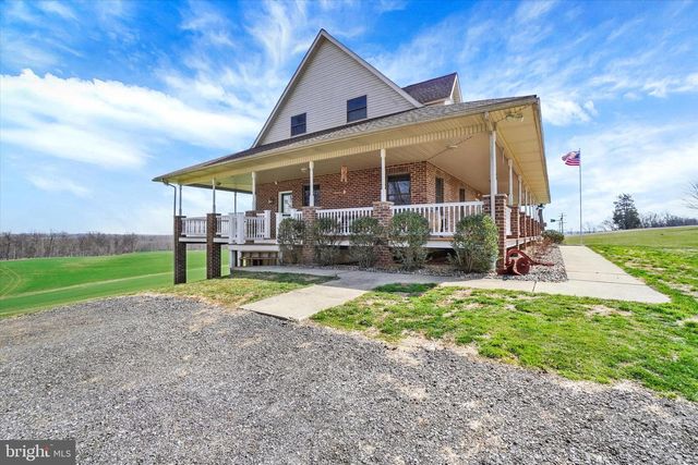 9185 HIGH ROCK RD, New Park, PA 17352