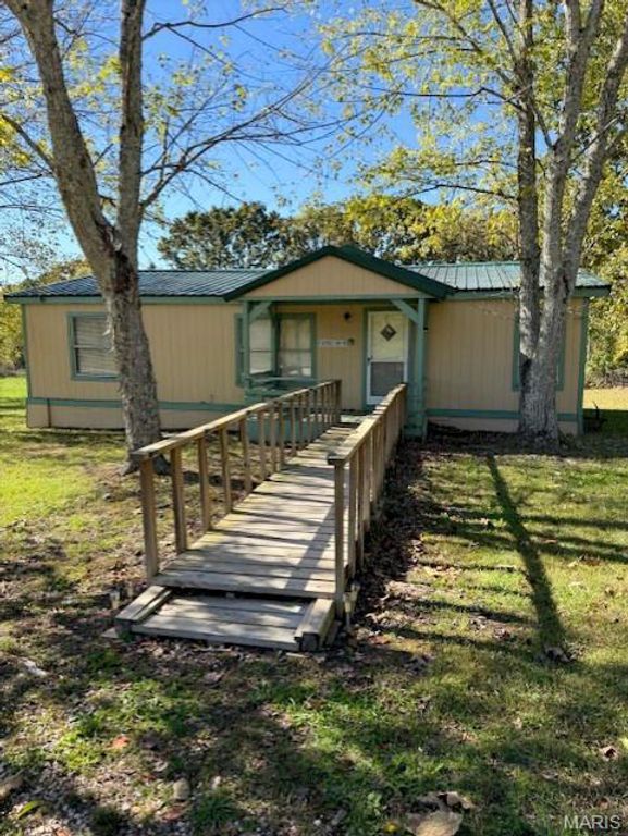 67 Eastwood Church Road, Van Buren, MO 63965