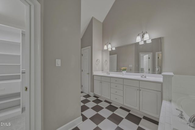 112 Pahlmeyer Place, Cary, NC 27519