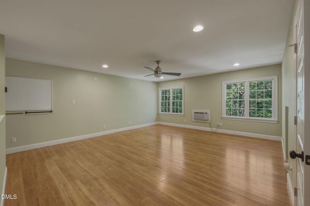 112 Pahlmeyer Place, Cary, NC 27519