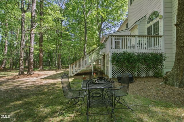 112 Pahlmeyer Place, Cary, NC 27519
