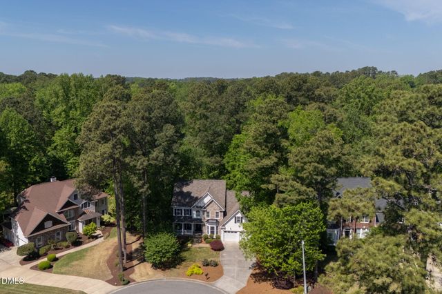 112 Pahlmeyer Place, Cary, NC 27519