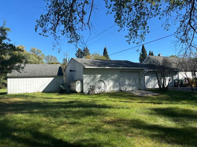 3330 LaSalle Street, Eau Claire, WI 54703