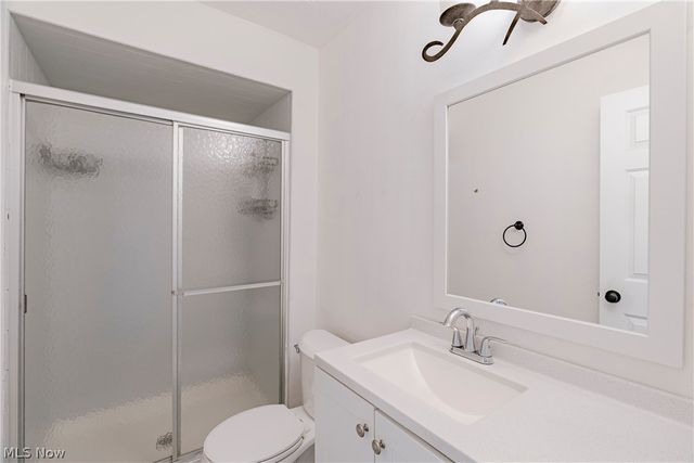 5880 Deepwood Trail, Solon, OH 44139
