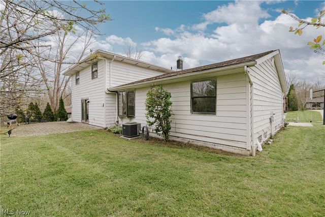 5880 Deepwood Trail, Solon, OH 44139