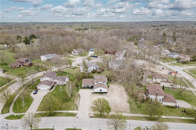 5880 Deepwood Trail, Solon, OH 44139