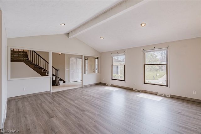5880 Deepwood Trail, Solon, OH 44139