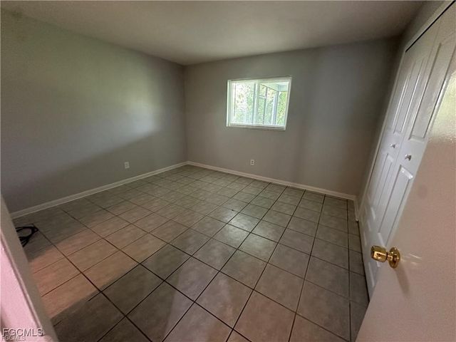 518-520 SE 6TH PL, Cape Coral, FL 33990