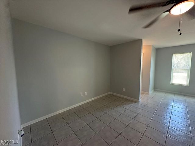 518-520 SE 6TH PL, Cape Coral, FL 33990