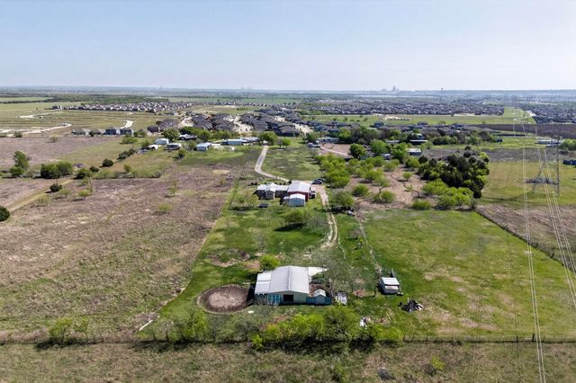 18729 County Road 620, Venus, TX 76084