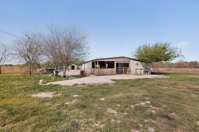 18729 County Road 620, Venus, TX 76084