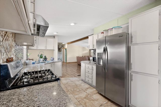 18729 County Road 620, Venus, TX 76084