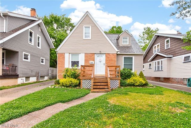 6806 Dartworth Drive, Parma, OH 44129