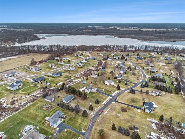 9073 Wabasis Shores Drive, Greenville, MI 48838