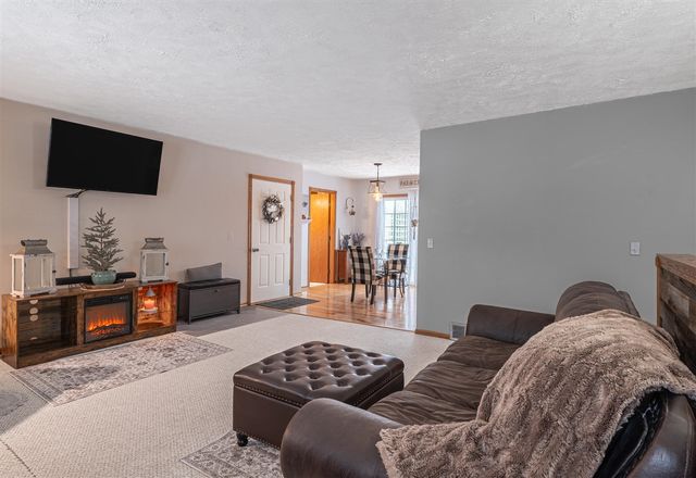 9073 Wabasis Shores Drive, Greenville, MI 48838