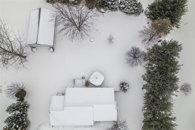 9073 Wabasis Shores Drive, Greenville, MI 48838