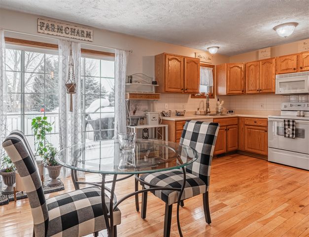 9073 Wabasis Shores Drive, Greenville, MI 48838