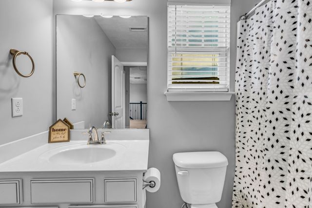 1911 Albarado Trl, Murfreesboro, TN 37128