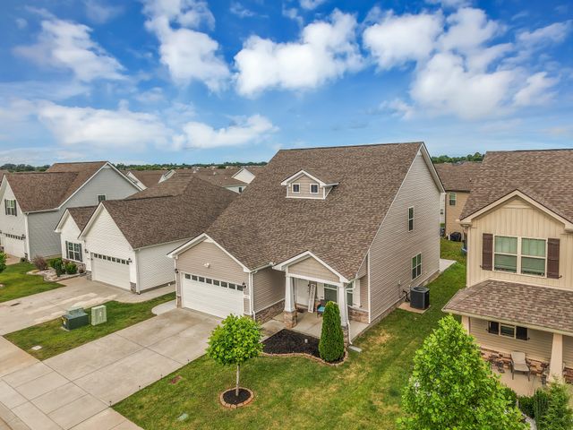1911 Albarado Trl, Murfreesboro, TN 37128