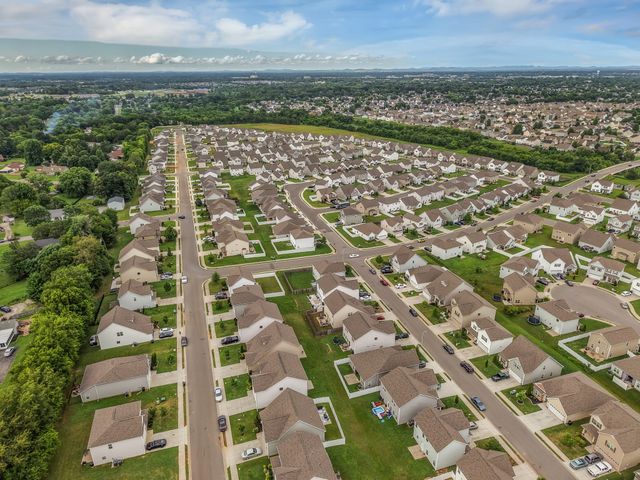 1911 Albarado Trl, Murfreesboro, TN 37128