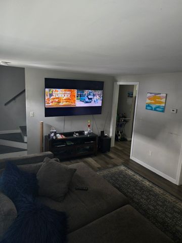 78 Hamilton St 1, Boston, MA 02125