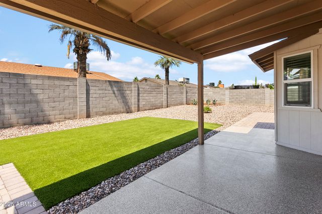 426 E Morrow Drive, Phoenix, AZ 85024